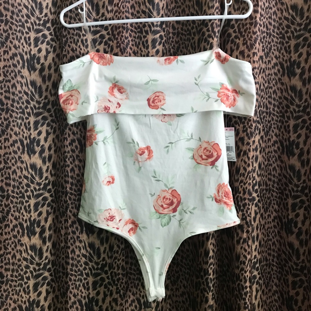 Strapless bodysuit